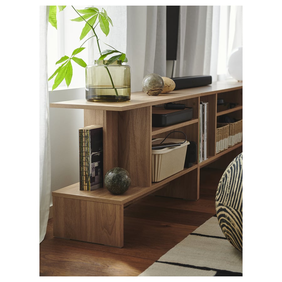 HOLMERUD
Table d'appoint, motif chêne
